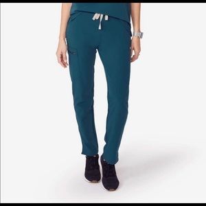 FIGS Yola Skinny Scrubs - Caribbean Blue